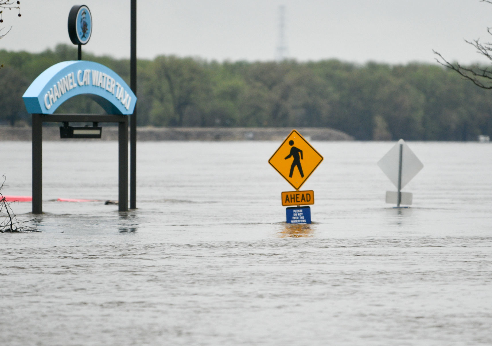 050119-mda-nws-flooding-mm-029a.jpg